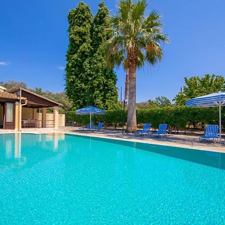 Villa Lianolia Peritheia 外观 照片