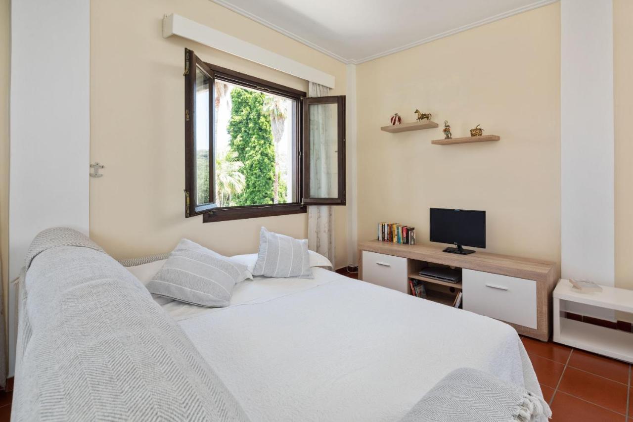 Villa Lianolia Peritheia 外观 照片